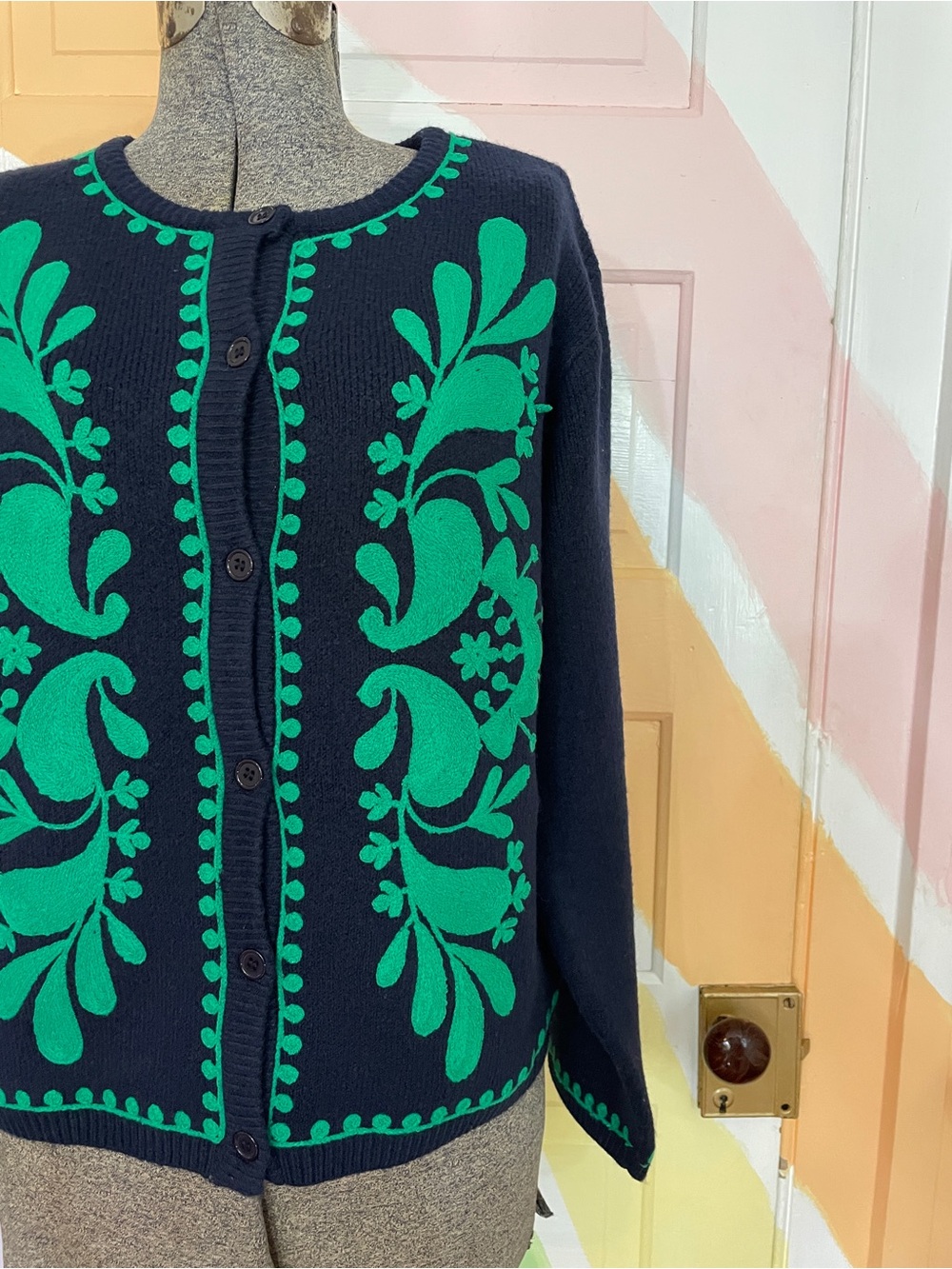 NWT Strut & Bolt Myra Navy Emerald Embroidered Knit Cardigan Jacket Sz S 🧡🎀 - Picture 4 of 10
